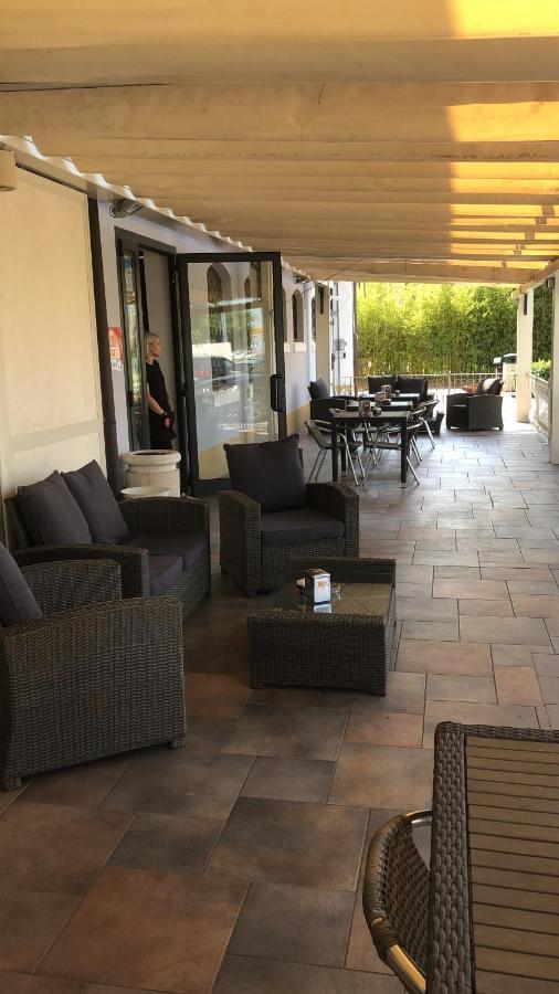 Il Borgo Hotel Модена Екстериор снимка