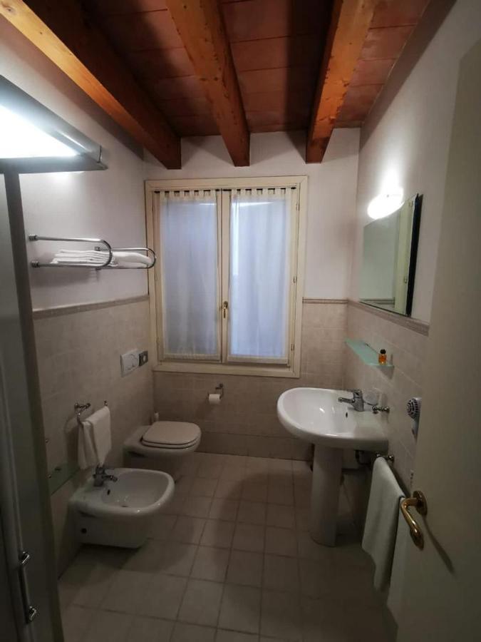 Il Borgo Hotel Модена Екстериор снимка