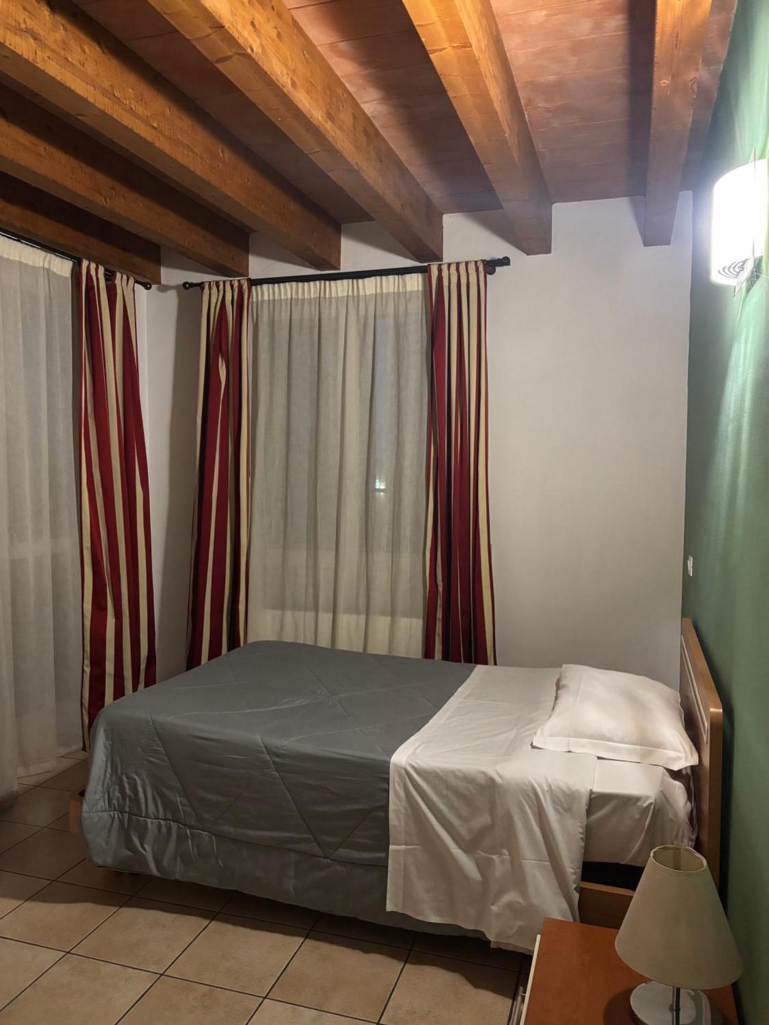 Il Borgo Hotel Модена Екстериор снимка
